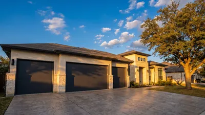 Garage Door Painting